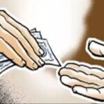 जिल्ह्यात एसीबीची धडक कारवाई; वैजापूरमध्ये ‘फोन पे’वरून लाच घेताना जलसंधारण अधिकारी रंगेहाथ, सोयगावात पोलिस पाटलाचा साथीदार ताब्यात तर मुख्य आरोपी फरार