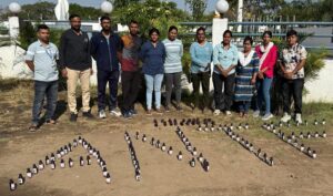 छत्रपती संभाजीनगरात मोठी कारवाई; २००० नशेच्या गोळ्या व ११८ सिरपच्या बाटल्या जप्त