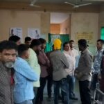 अजिंठा लेणीत मधमाशांचा पुन्हा हल्ला : ४ महिन्यांच्या बालकासह ३० पर्यटक जखमी, सुरक्षेचा प्रश्न ऐरणीवर