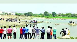 मेव्हण्याचा पाण्यात बुडून मृत्यू; साल्यानेही रेल्वे समोर येऊन जीवन संपवले