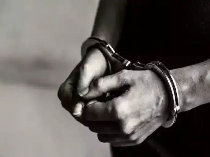 भूक लागली म्हणून आरोपी थेट लॉकअपमधून घरी; जेवण करून झोपल्यानंतर पुन्हा अटकेत